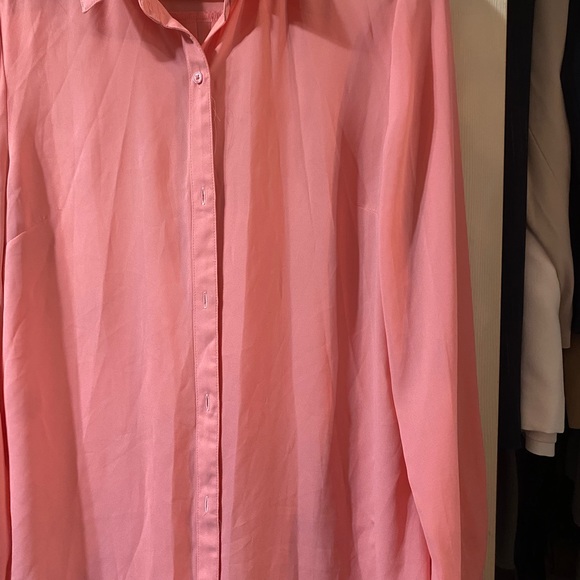 Banana Republic coral pink blouse - Picture 4 of 4